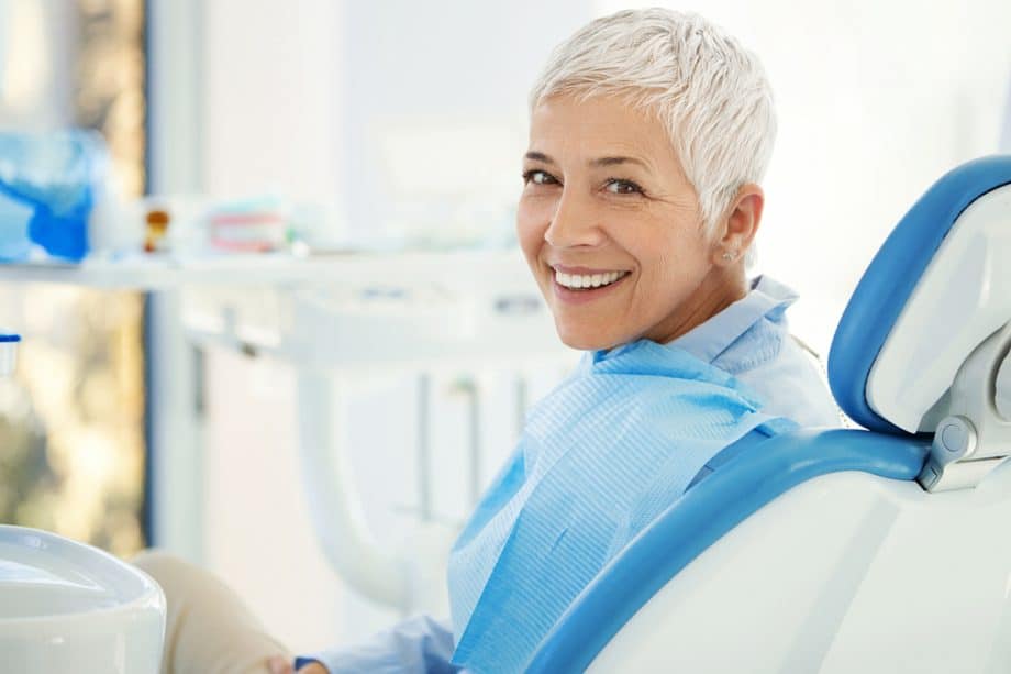 How to Choose the Right Cosmetic Dentist for Your Needs